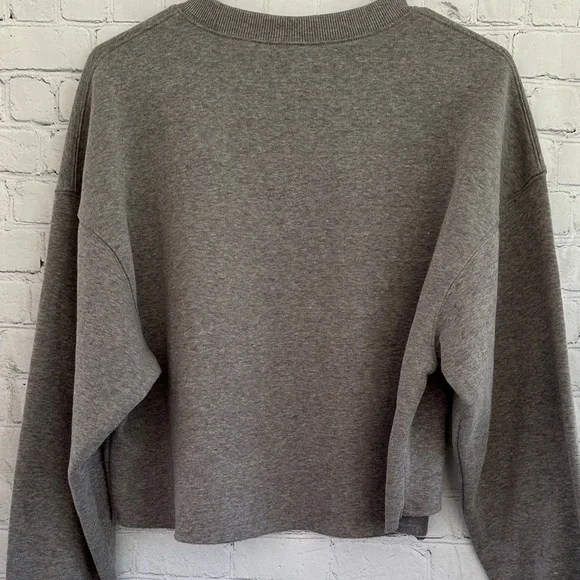 Wild Fable Soft Heather Gray Cropped Crewneck Sweatshirt - Picture 5 of 8